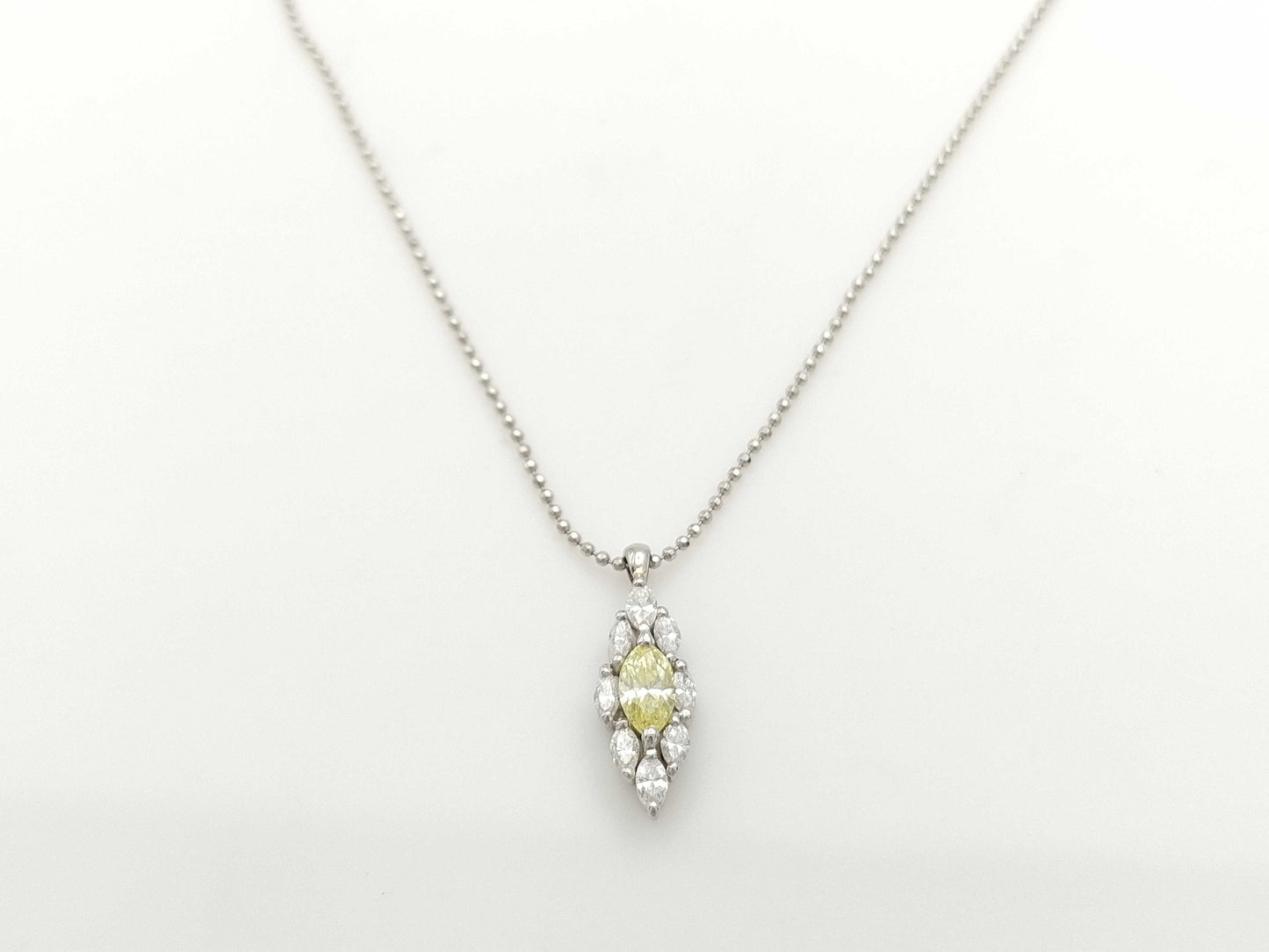 D0.36ct D0.40ct PT900/850 4.4g Necklace 