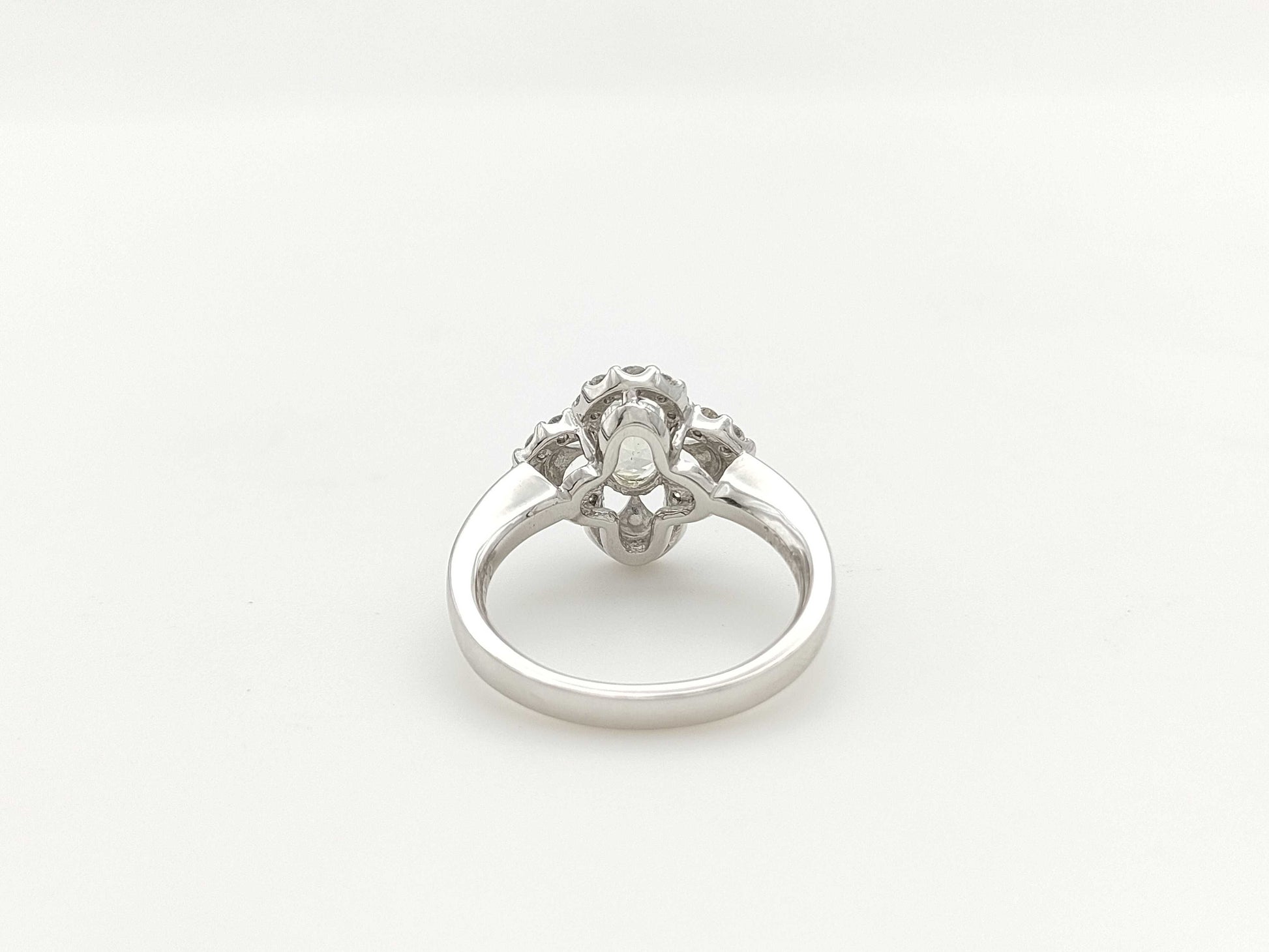 D1.005ct D0.46ct WG750 6.5g Ring 