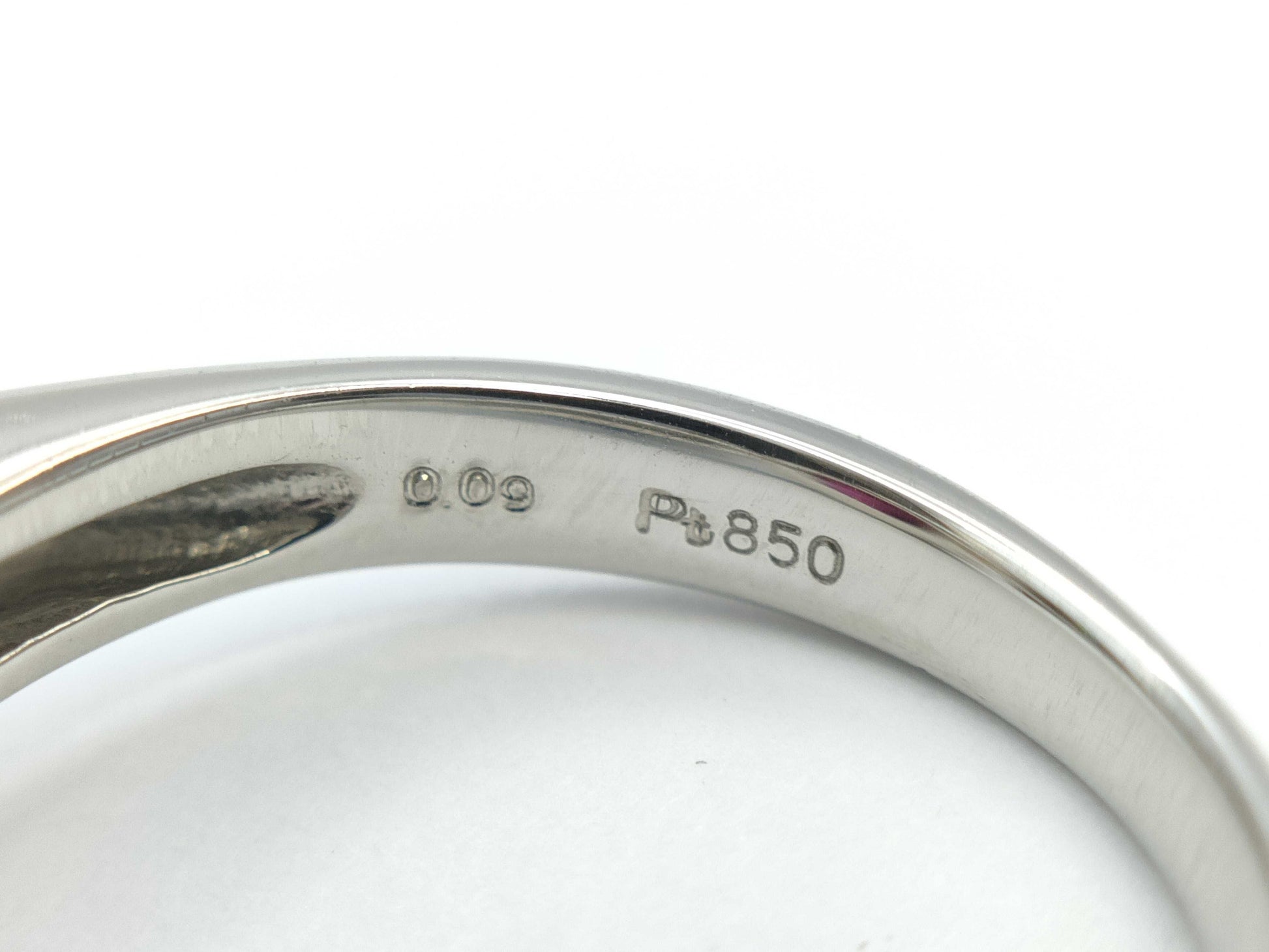 RGA5.24ct D0.09ct PT850 8.8g Ring 
