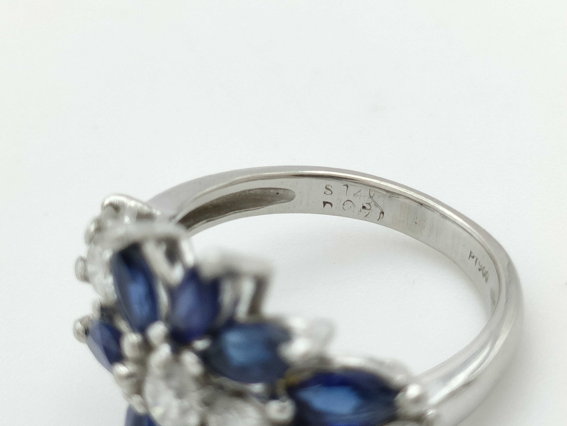 Sapphire Diamond PT900 5.0g Ring 