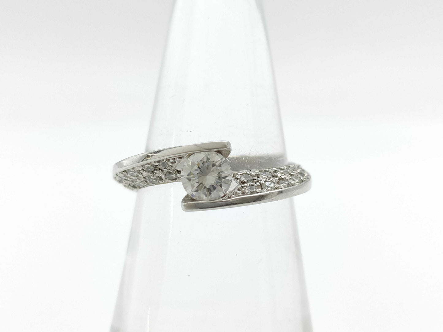 D0.45ct/0.38ct PT900 6.8g Ring 