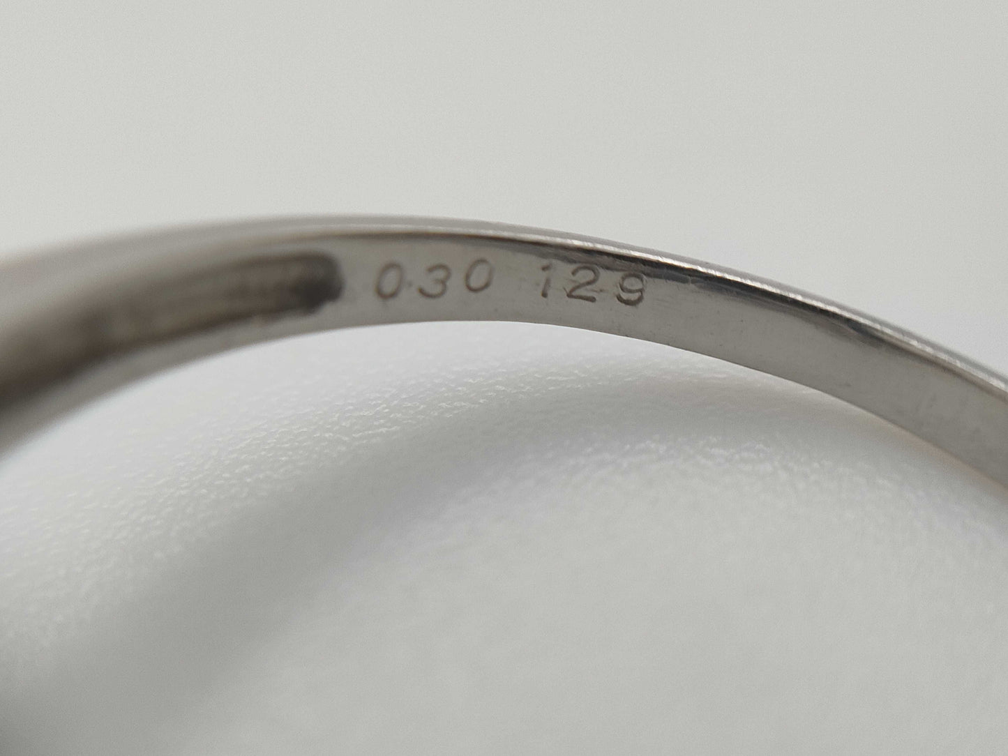 S1.29ct D0.30ct PT900 5.4g Ring 