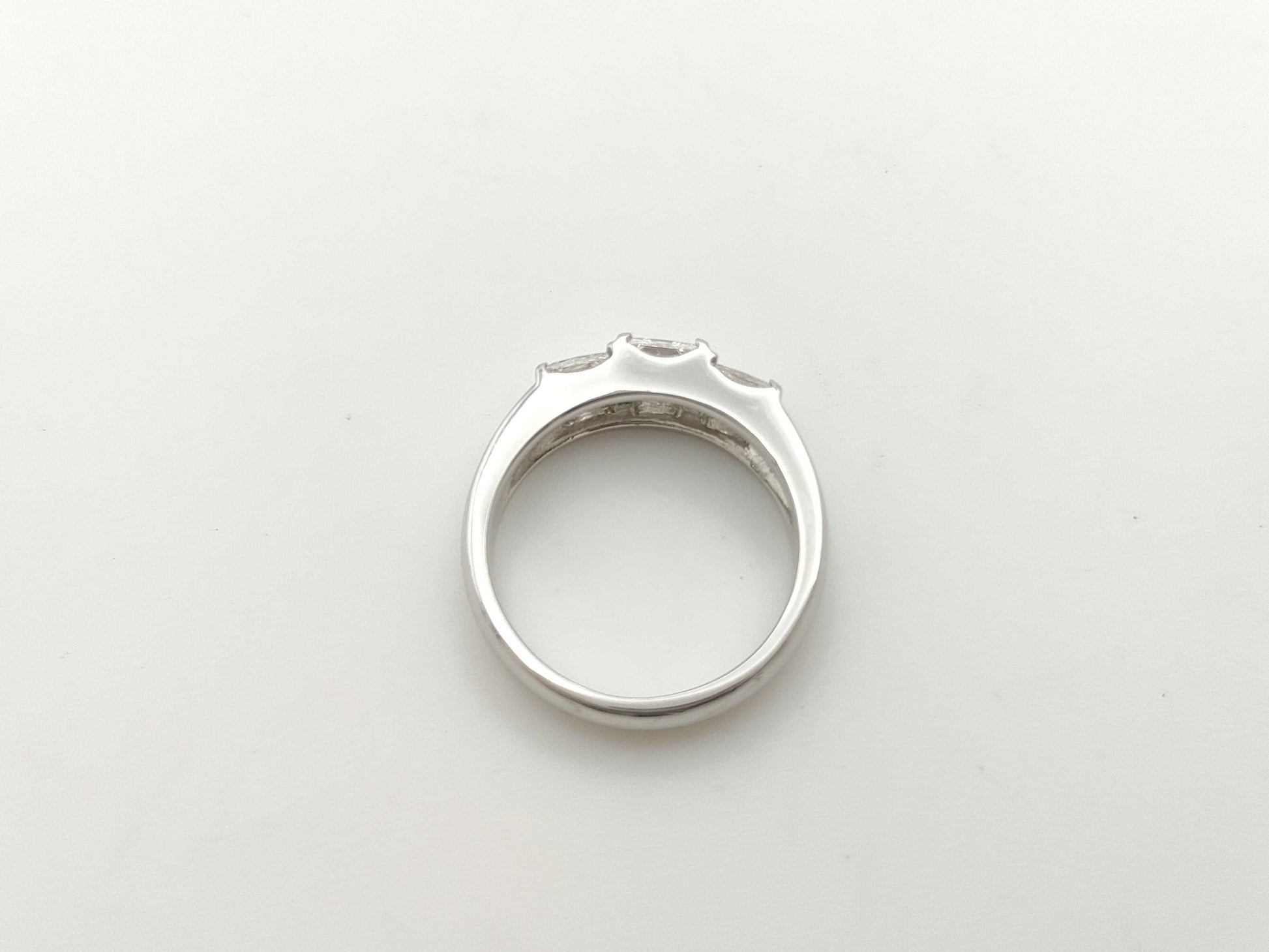 D1.00ct PT900 7.4g Ring 