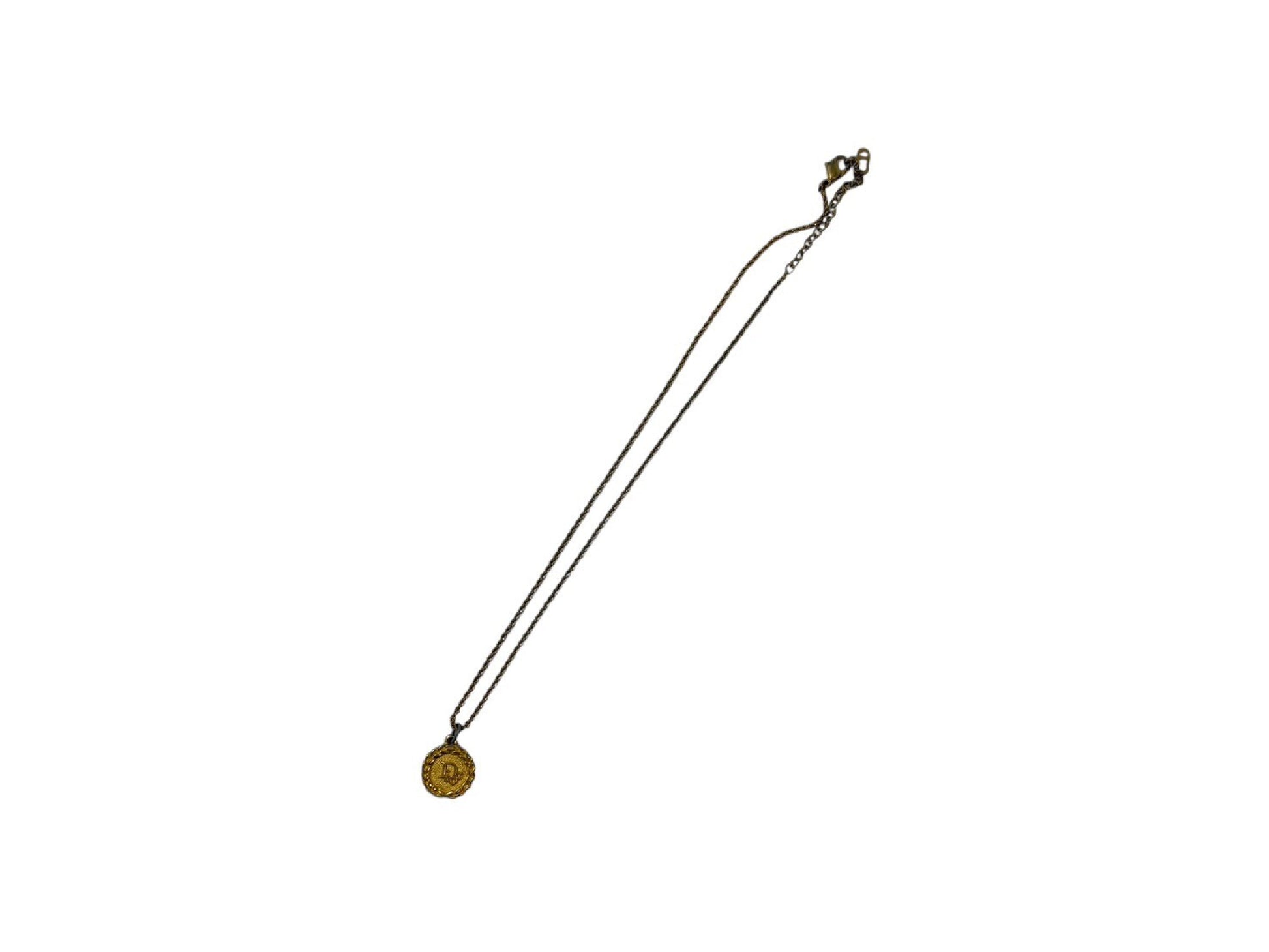 Dior logo necklace necklace