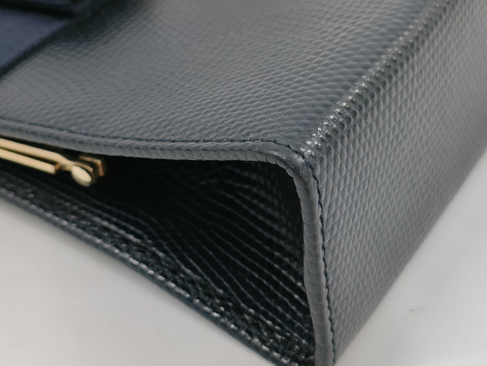 Salvatore Ferragamo Vara Shoulder Bag