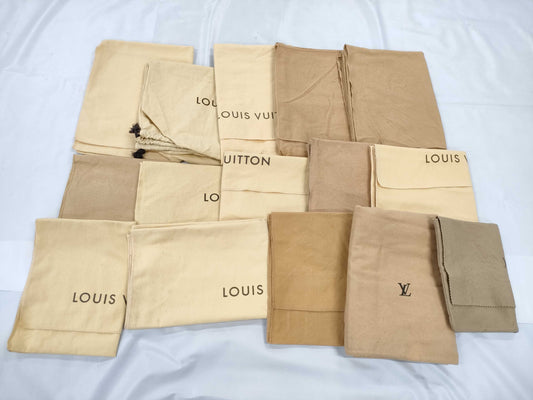 LOUIS VUITTON 15 Dust Bags 