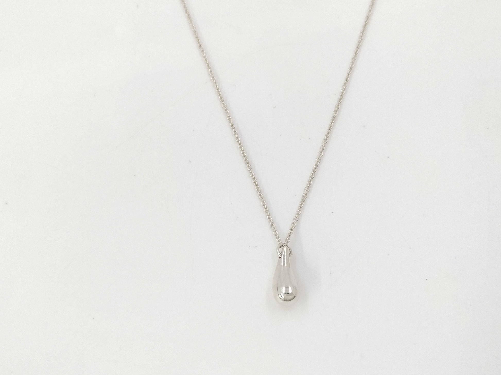 Tiffany&Co. Tiffany Teardrop 3.0g Necklace