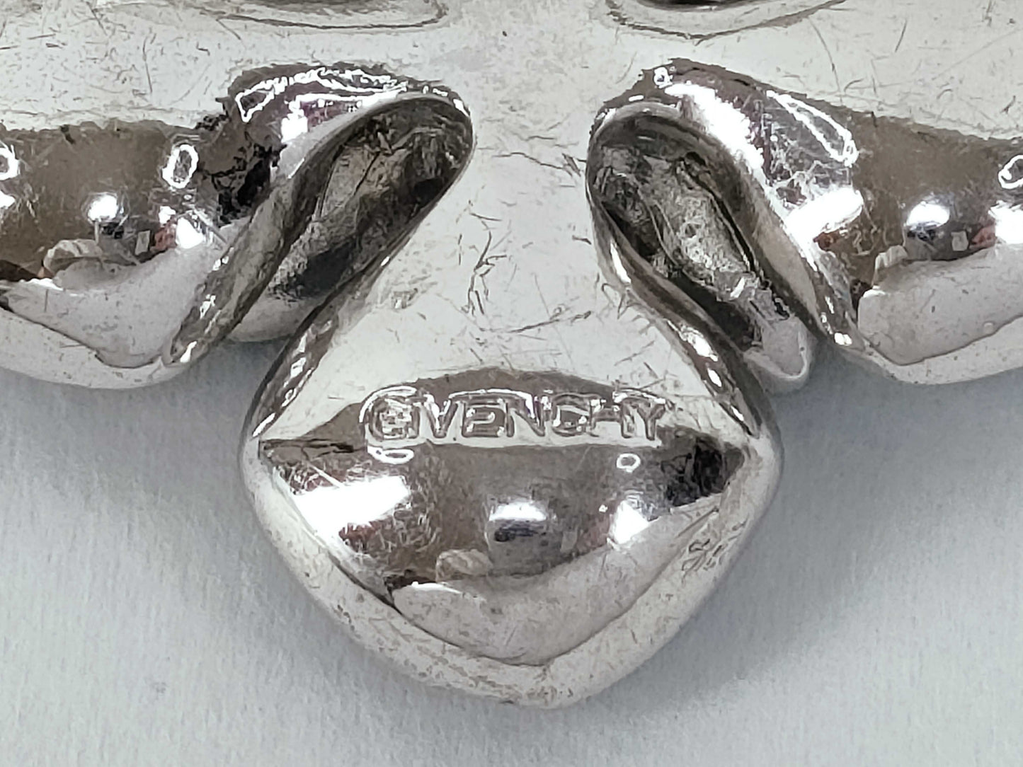 GIVENCHY Antique Flower Brooch