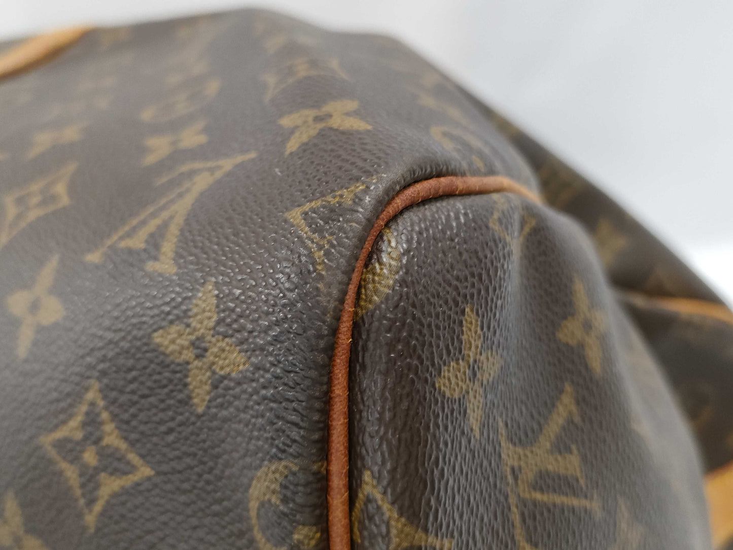 LOUIS VUITTON Monogram Keepall 55 Bandouliere Boston Bag