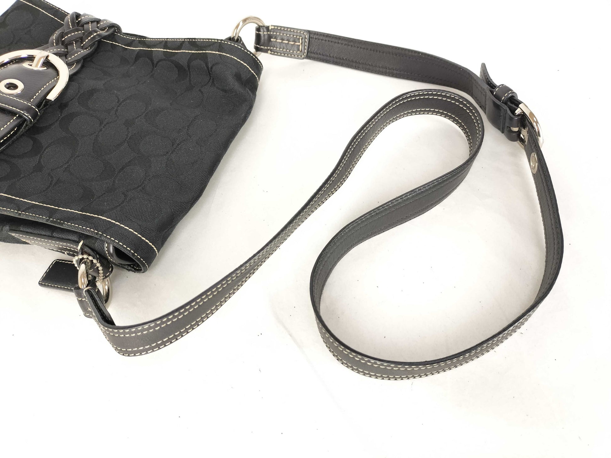 COACH Signature Black Shoulder Bag
