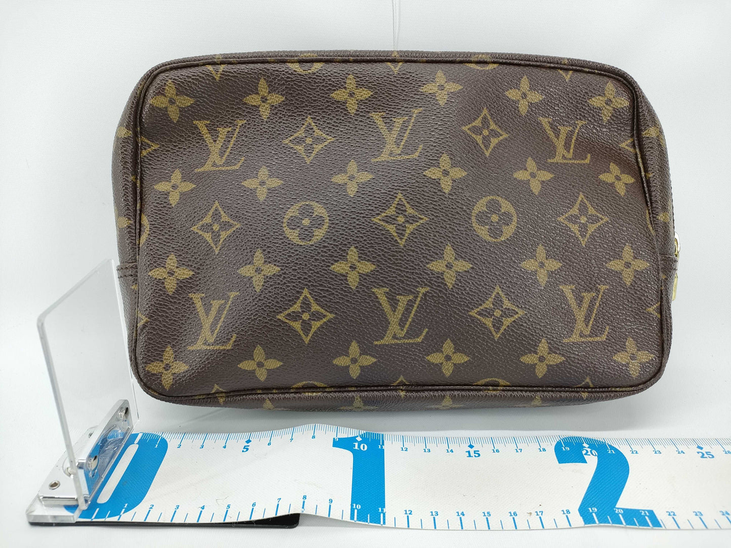 LOUIS VUITTON Monogram True Toilet Monogram Pouch
