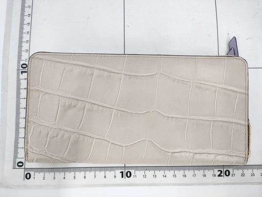 COACH Long Wallet Croco-style Embossed Leather White Wallet