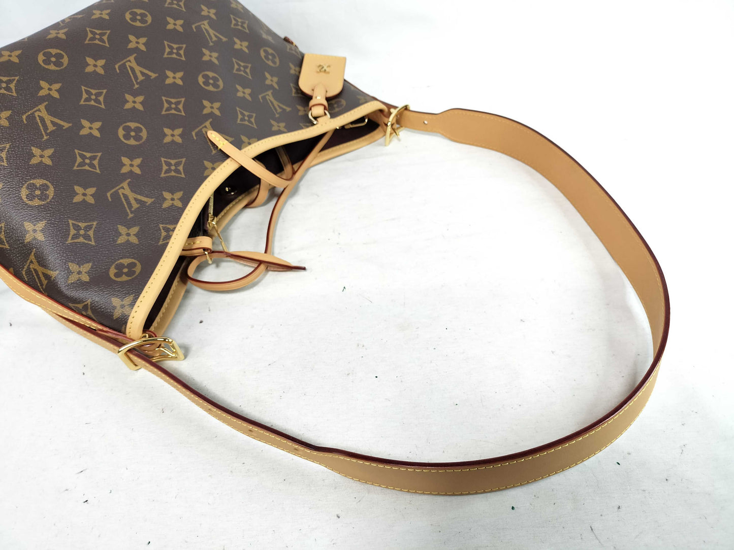 LOUIS VUITTON Monogram Carryall M46203 Shoulder Bag with Pouch