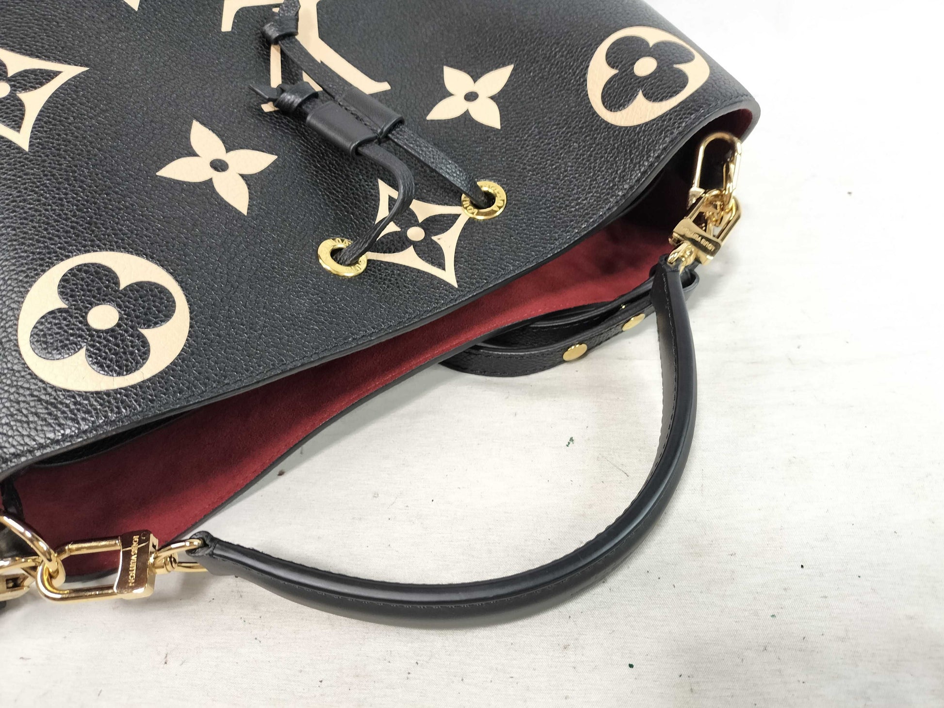 LOUIS VUITTON Monogram Empreinte NeoNoe MM Shoulder Bag M45497 Shoulder Bag