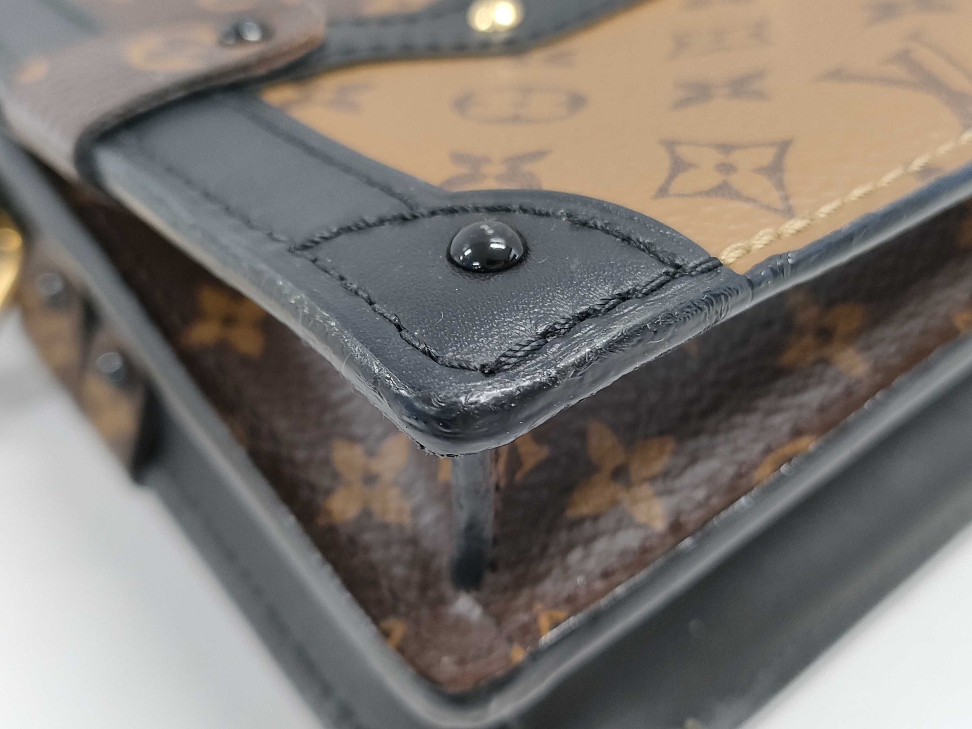 LOUIS VUITTON Trunk NFC M43596 Petite Malle Shoulder Bag