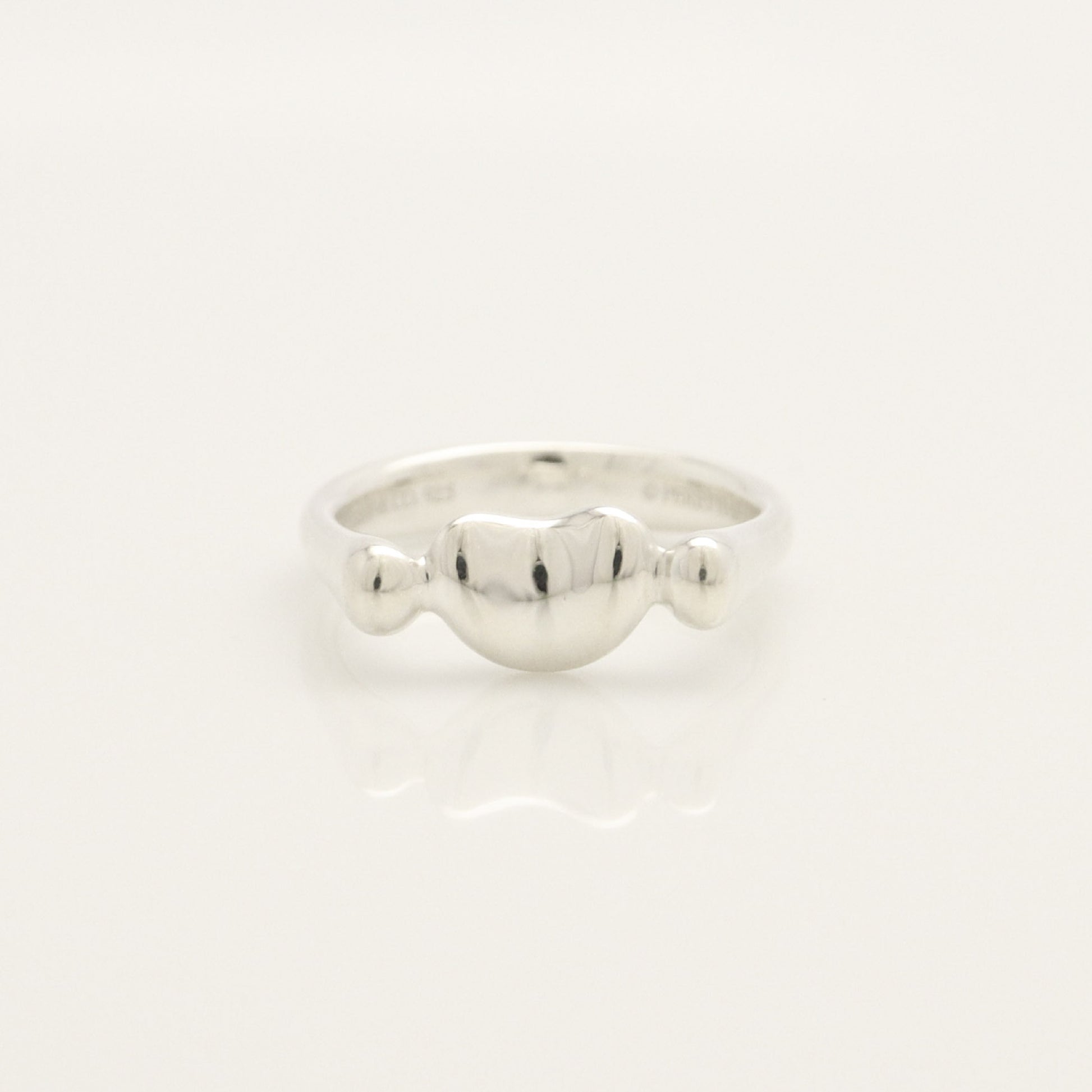 Tiffany & Co. Bean Ring, 925 Sterling Silver, 2.66g