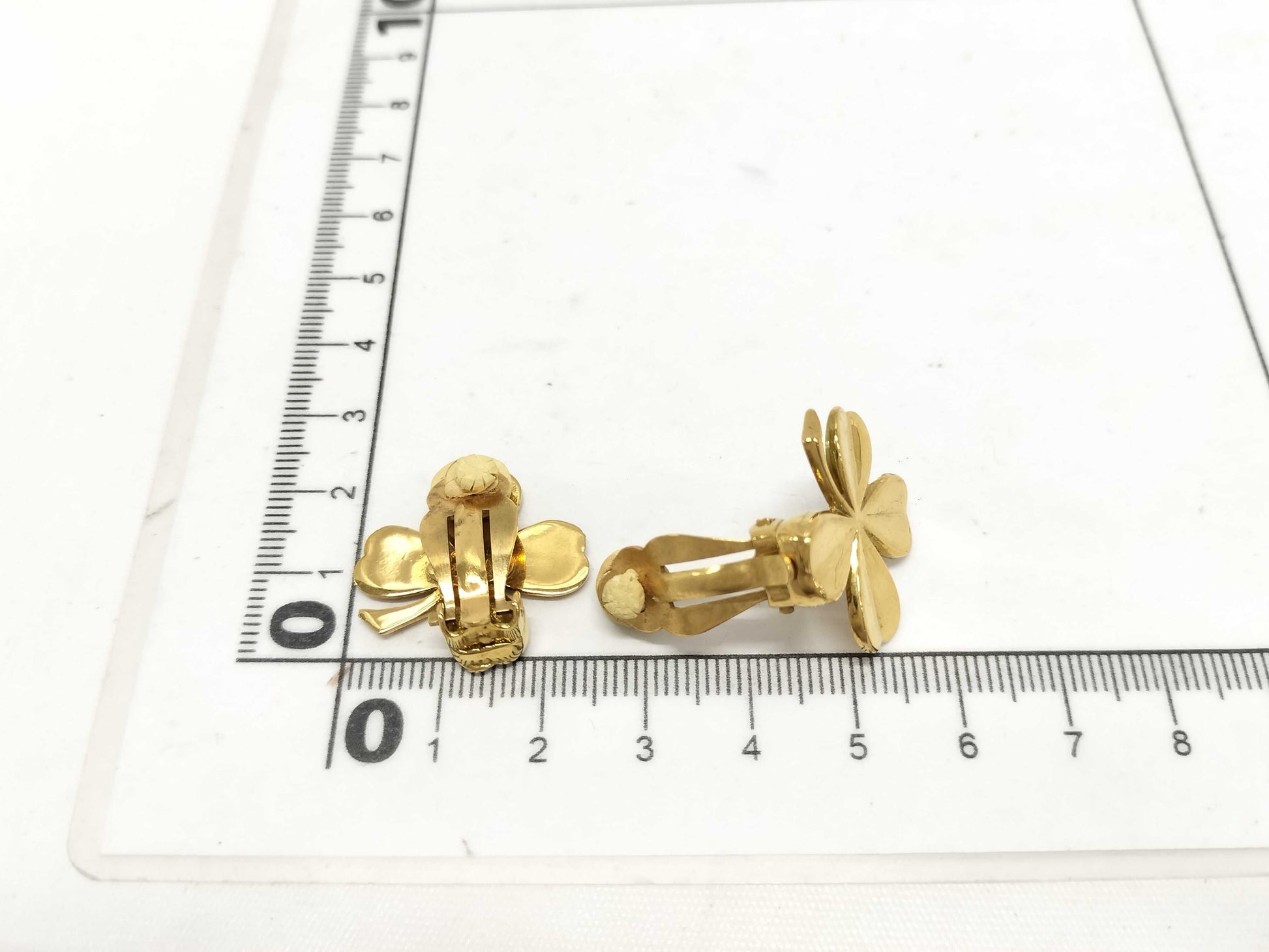 CHANEL CHANEL Earrings 94A Clover Gold Earrings