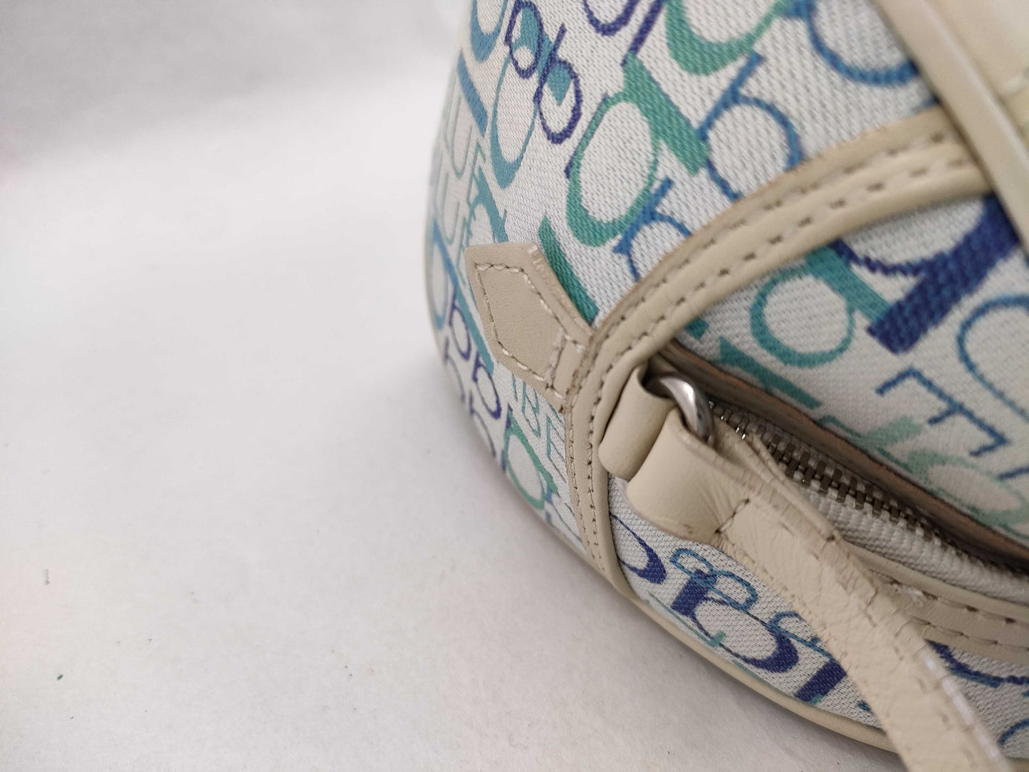 BURBERRY bbl pattern shoulder bag