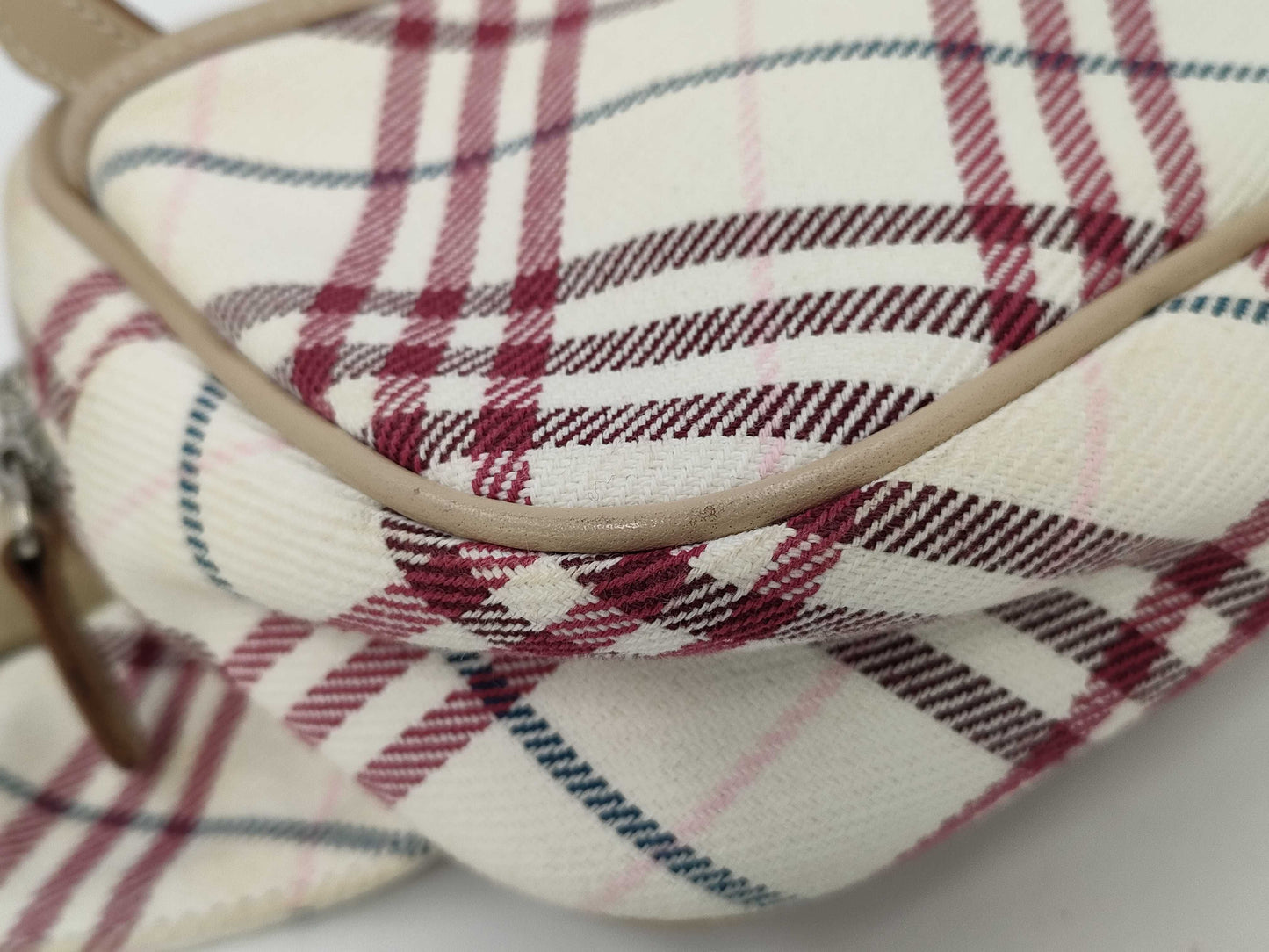 DE BEERS Burberry waist bag