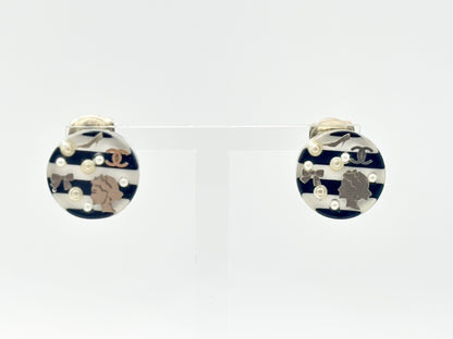 CHANEL Coco Mark Icon Faux Pearl Round 06A Resin Black x White Border Earrings