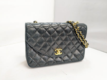 CHANEL Lam Matlasse Single 0858583 Seal Galler Shoulder Bag