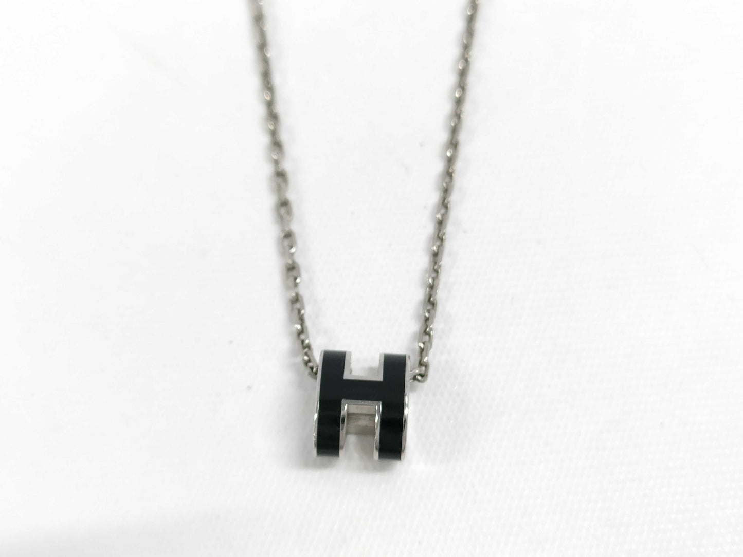 HERMES Pop H Mini Necklace