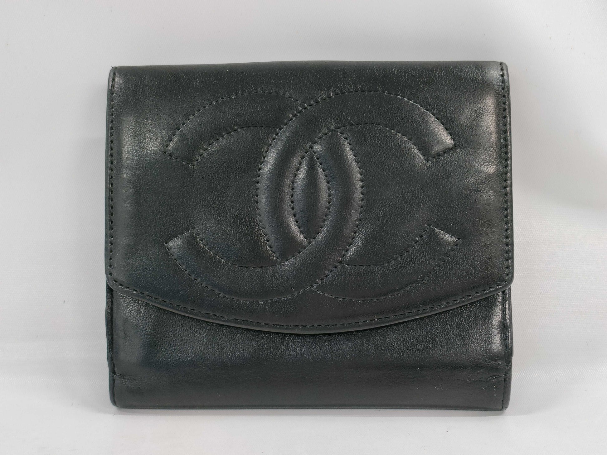 CHANEL Coco Mark Bifold Wallet