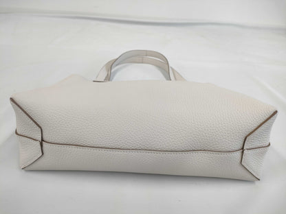 HERMES Cabaselier 31K Engraved Tote Bag