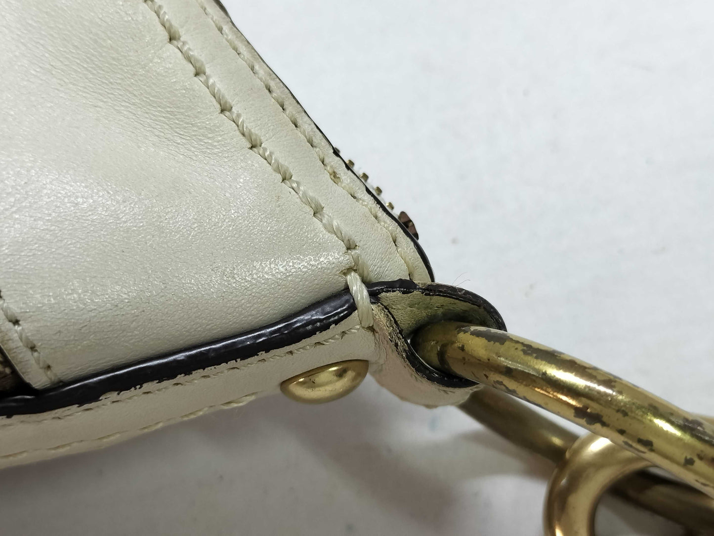 COACH Signature COCAH Coach Signature Canvas Shoulder Bag 10403 Shoulder Bag