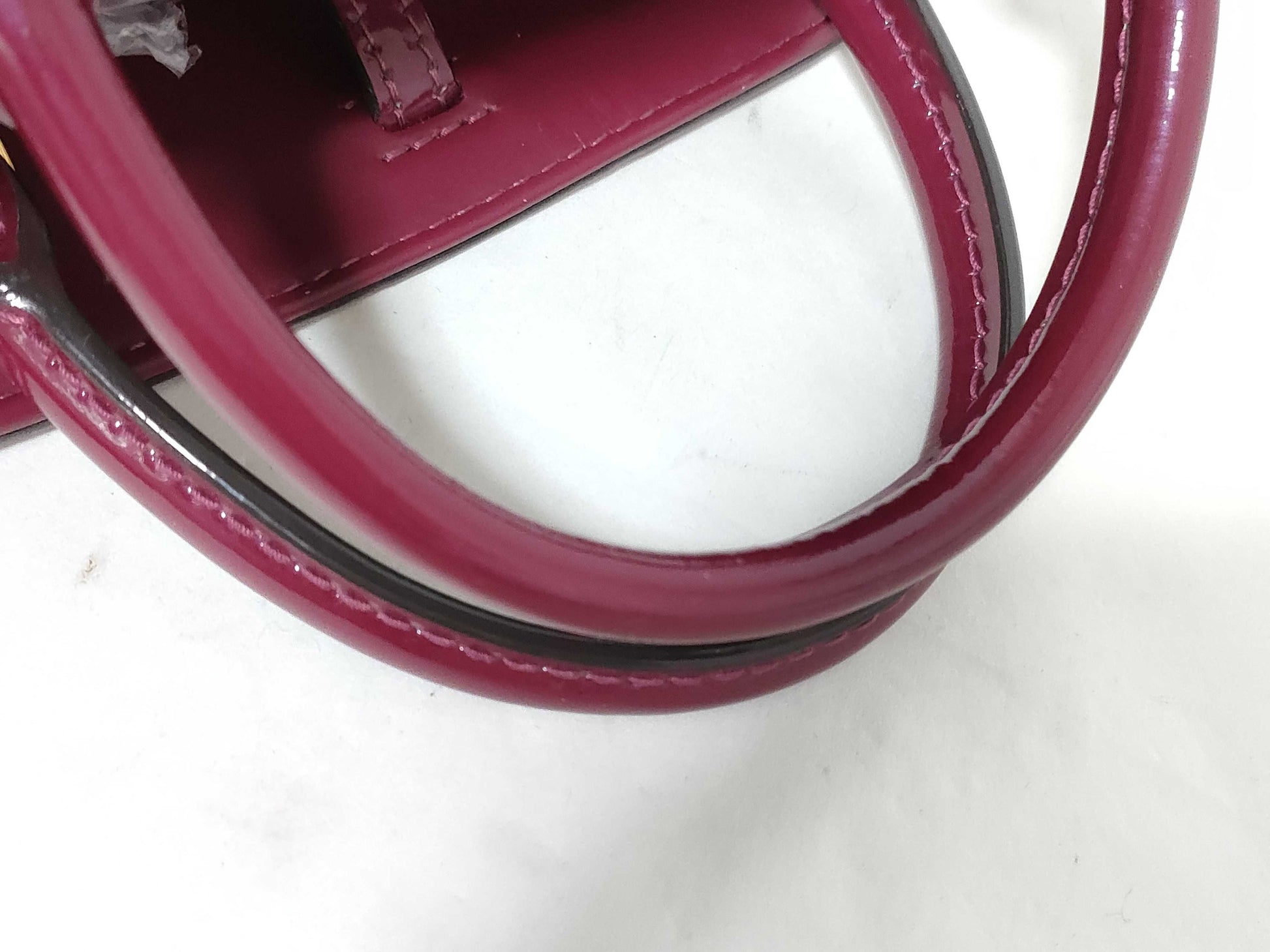 LOUIS VUITTON Vernis Louis Vuitton Monogram Vernis Montaigne BB Handbag