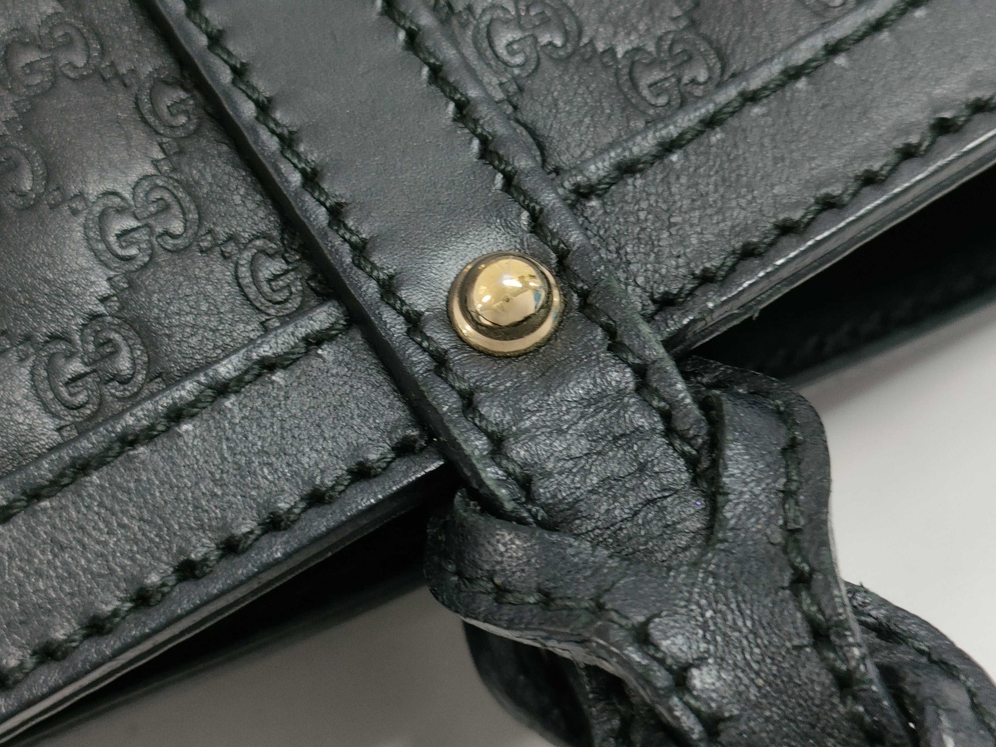 GUCCI Gucci Handbag Micro Shima Black Handbag