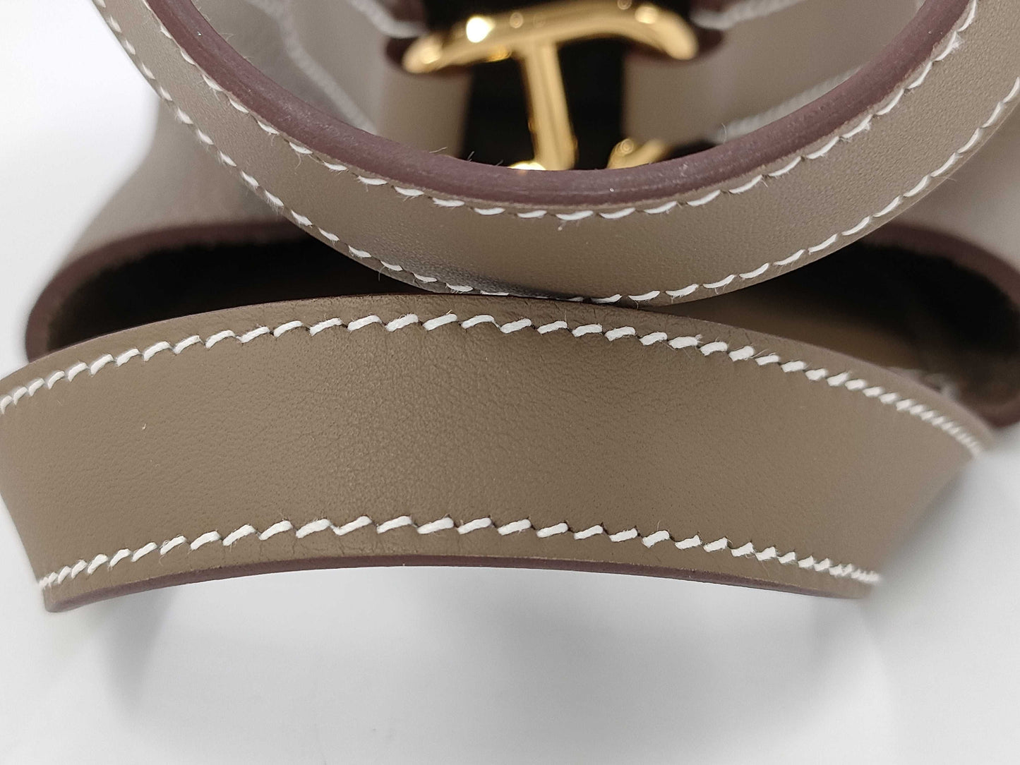 HERMES In the Loop 18 Taurillon Clemence K Stamped Etoupe Handbag