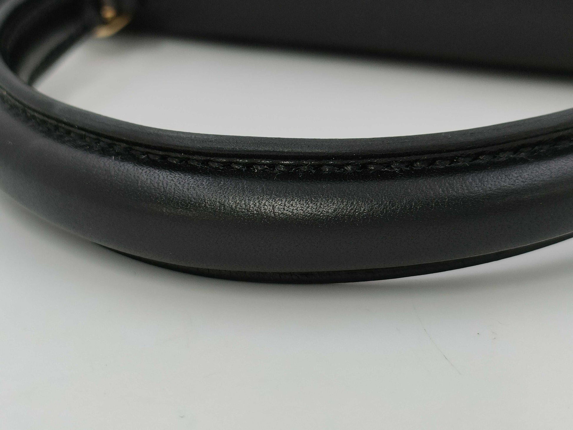 HERMES Kelly 25 Shelly II Noir Handbag with G Hardware and K Stamp