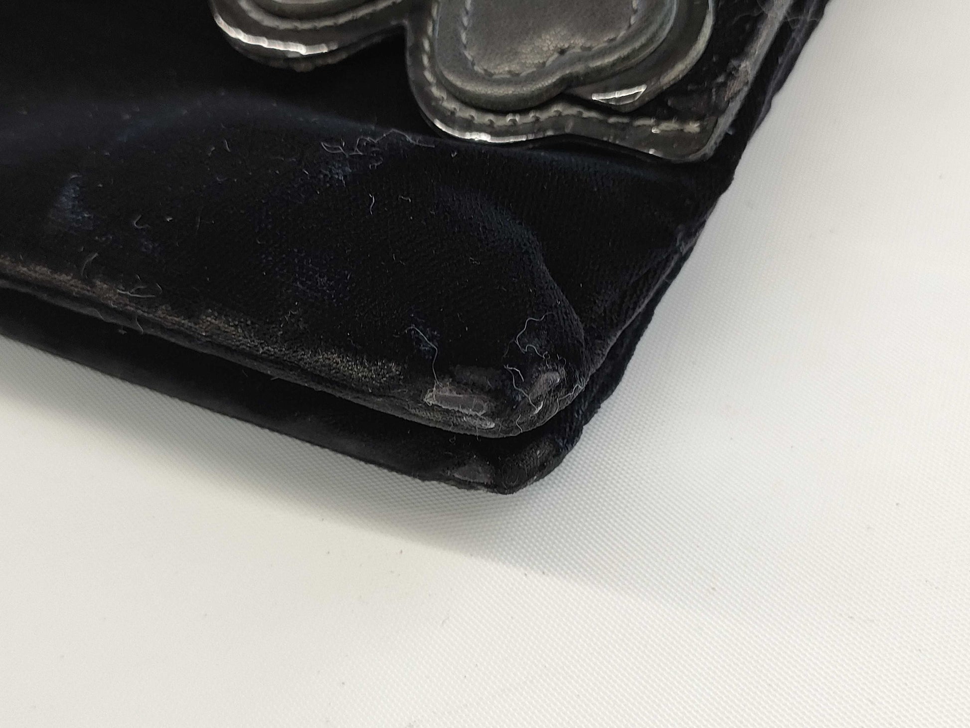 CHANEL No.5 Camellia Cereal Chain Shoulder Bag