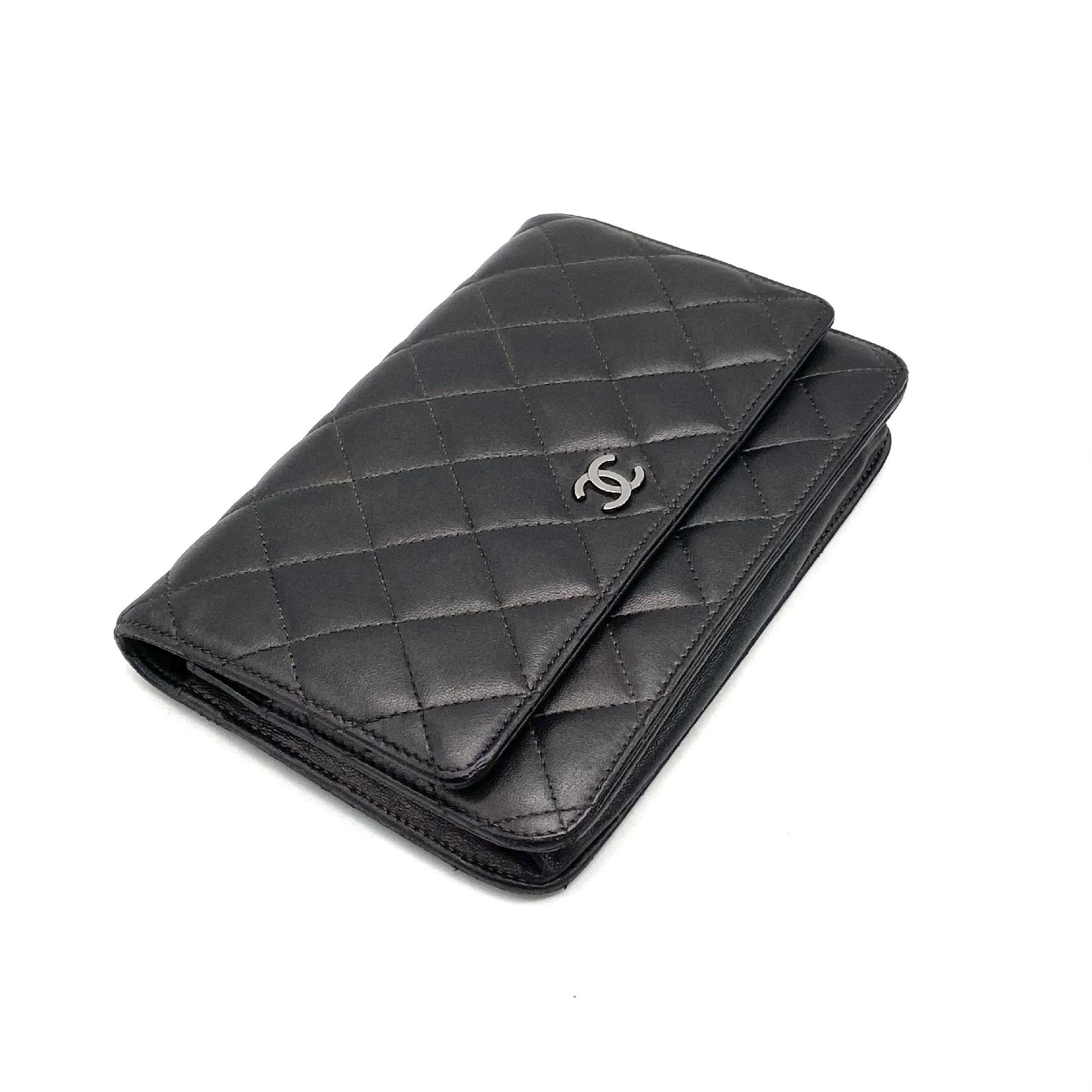 CHANEL Matelasse Coco Mark Lambskin Chain Wallet Shoulder Bag