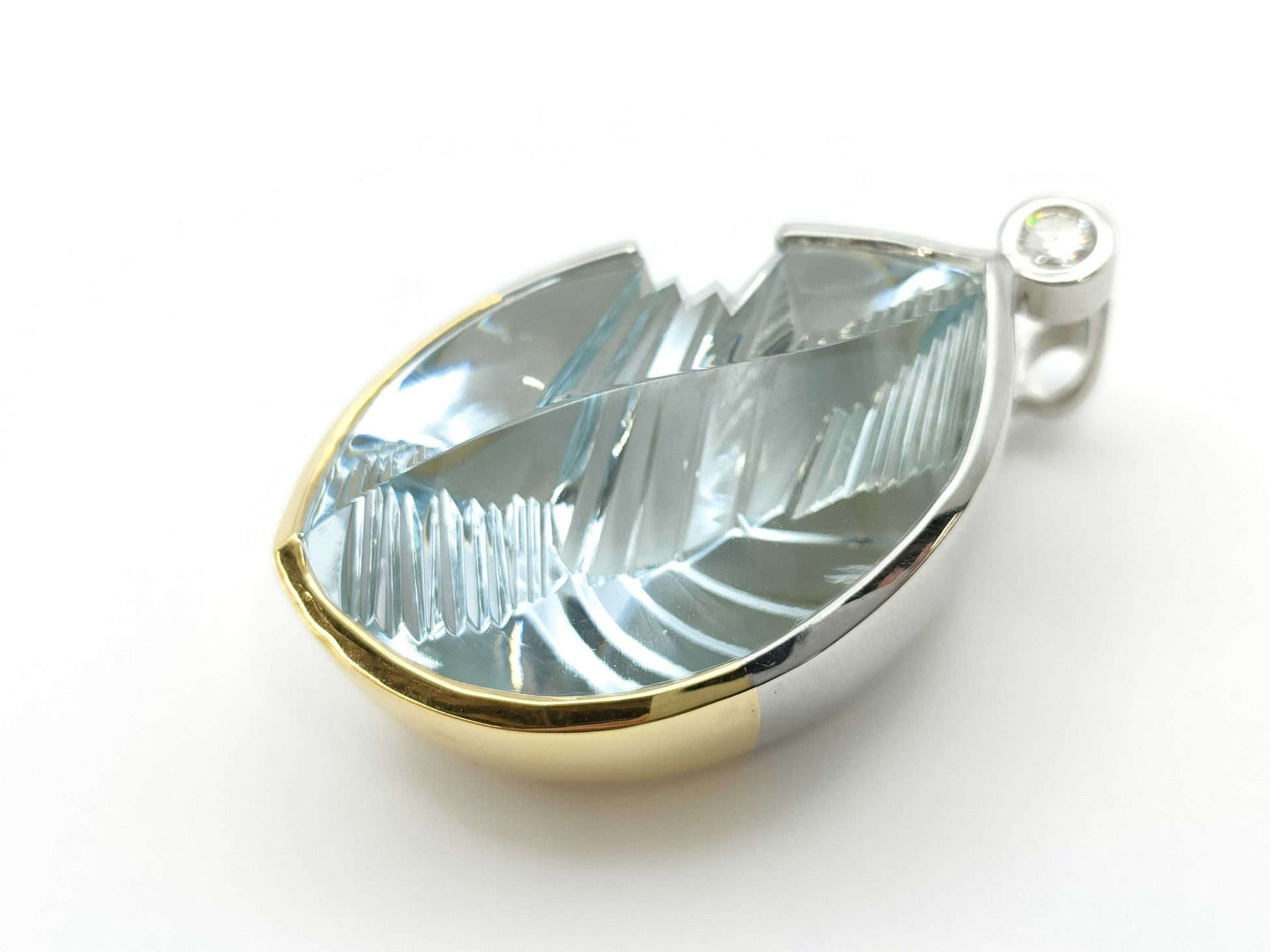 AQ54.49ct D0.23ct Pt950/K18 33.8g Pendant Top 