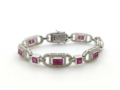 R4.15ct D1.50ct 750 18.2g Bracelet Bangle 