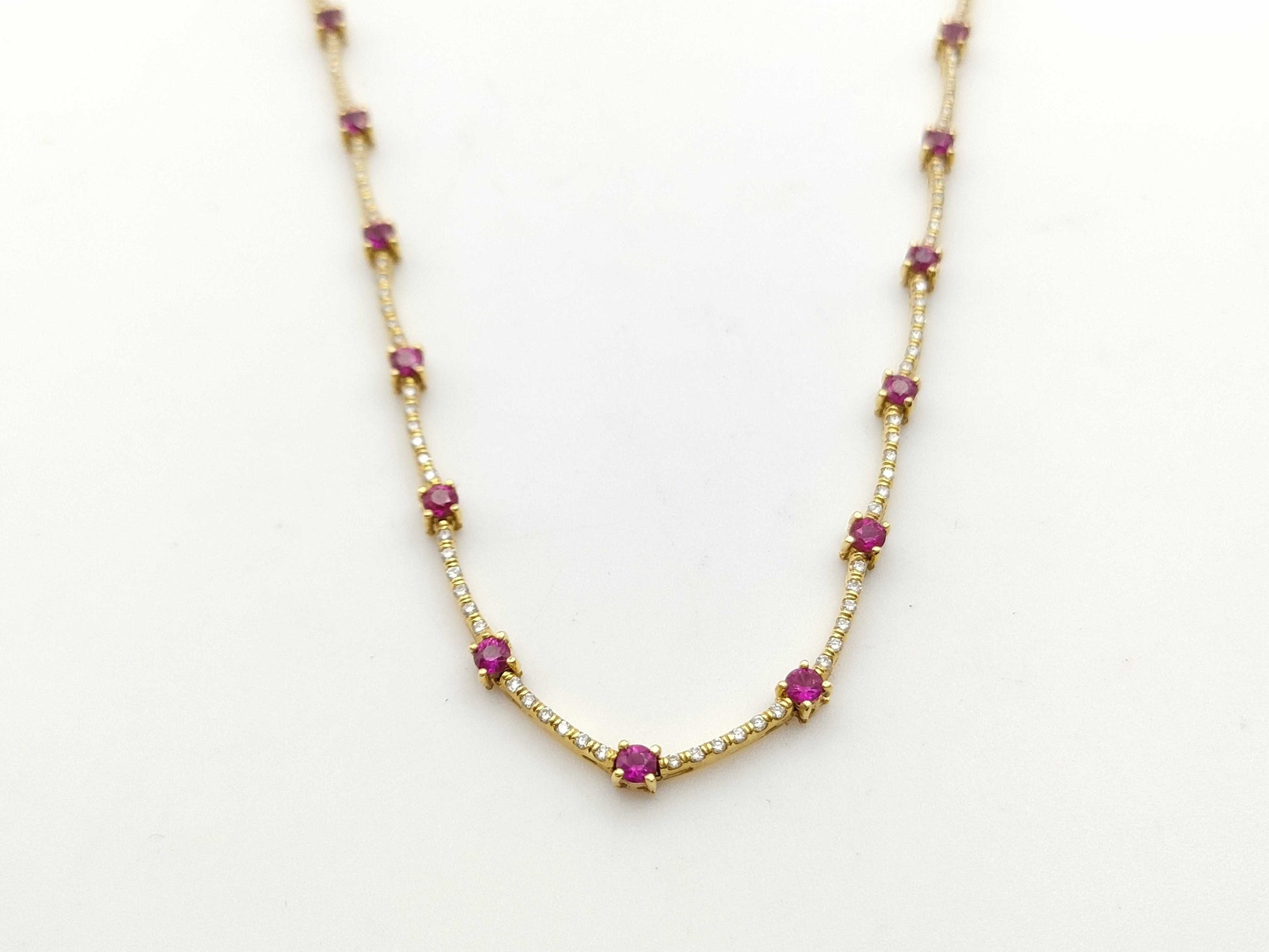 R2.80ct D1.00ct K18 14.7g Necklace 