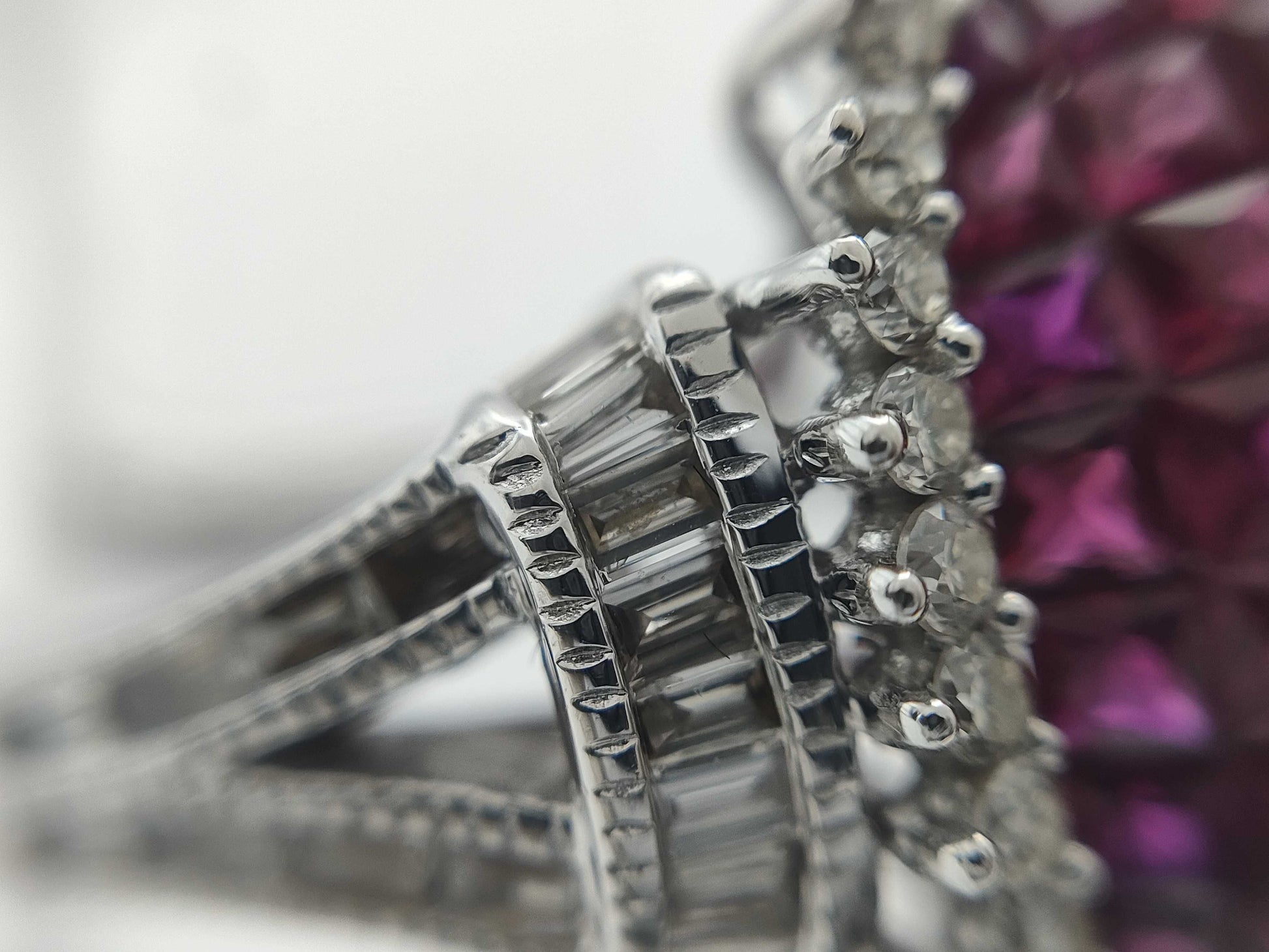 R2.28ct D0.95ct K18WG 7.9g Ring 