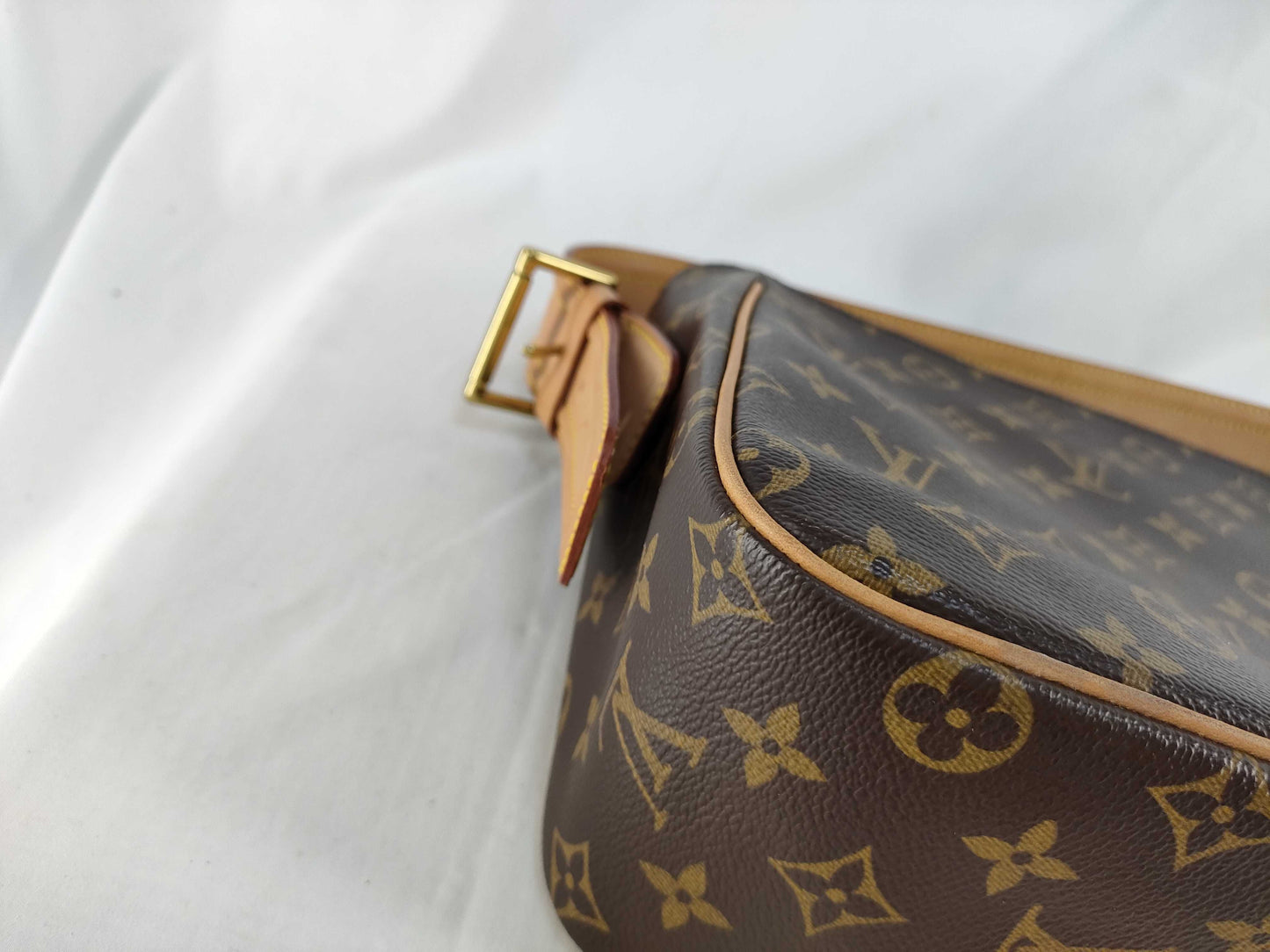 LOUIS VUITTON Monogram LV Monogram Vivacite GM M51163/AR0064 Shoulder Bag
