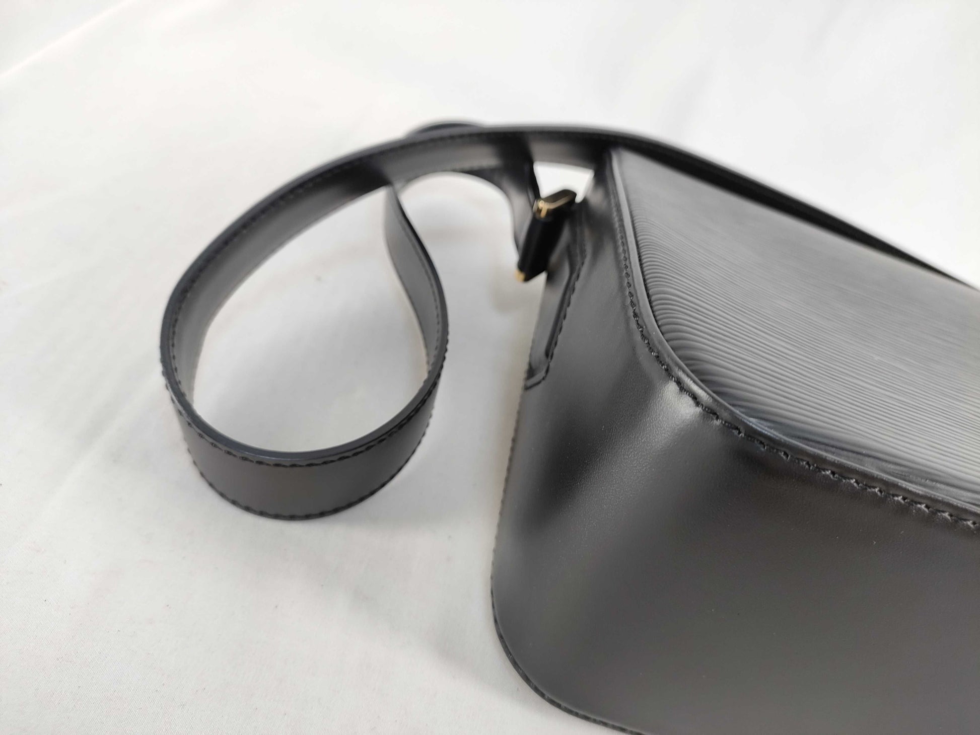 LOUIS VUITTON Epi LV Epi Busi M52202/SP0989 *DPS4 Shoulder Bag