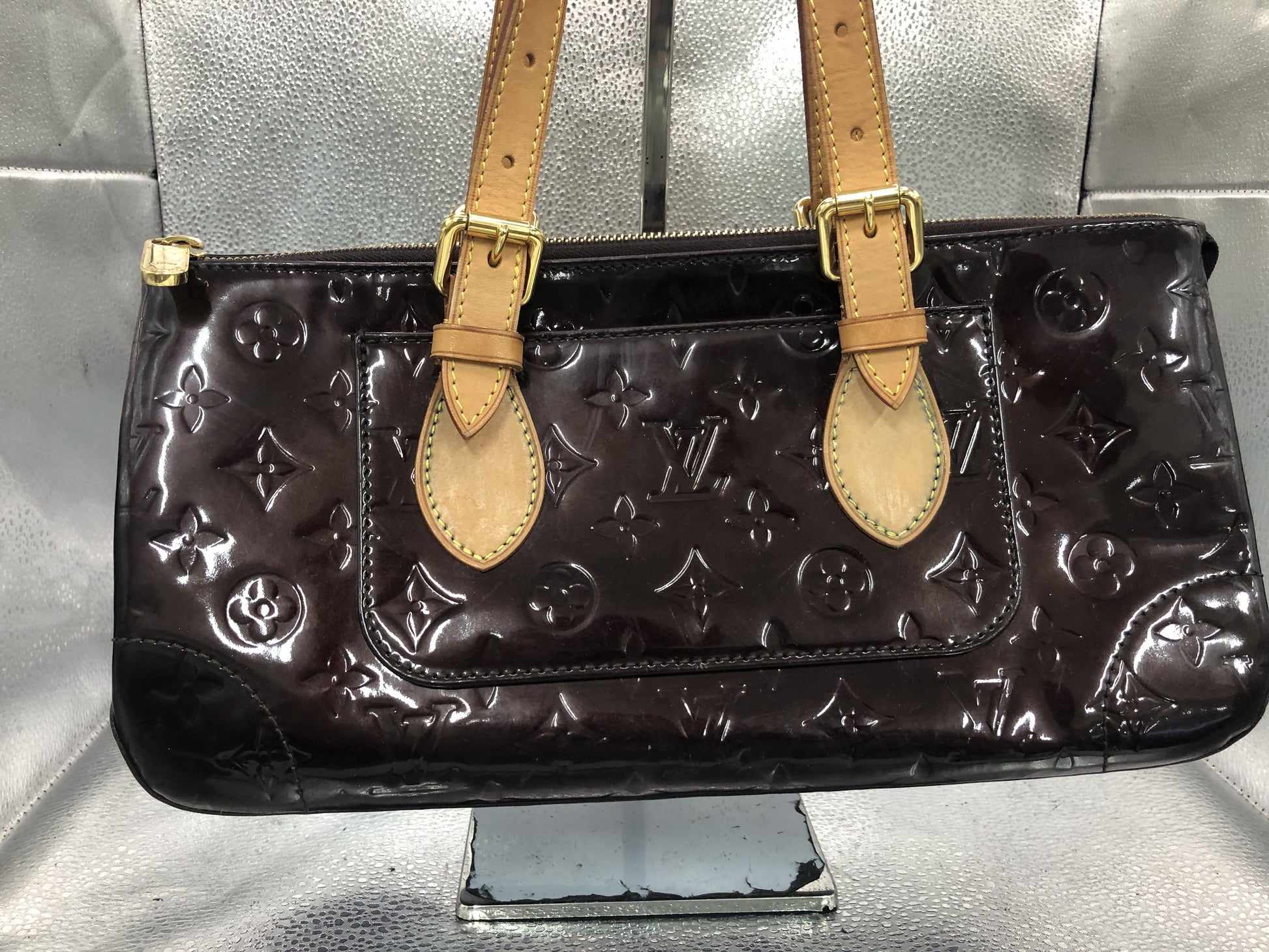 LOUIS VUITTON Verni Rosewood Avenue M93510 FL1130 Patent Leather Amarant Handbag with Storage Bag