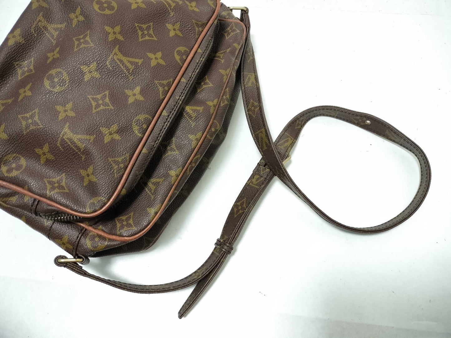 LOUIS VUITTON Monogram Louis Vuitton Monogram Shoulder Bag Nile Shoulder Bag