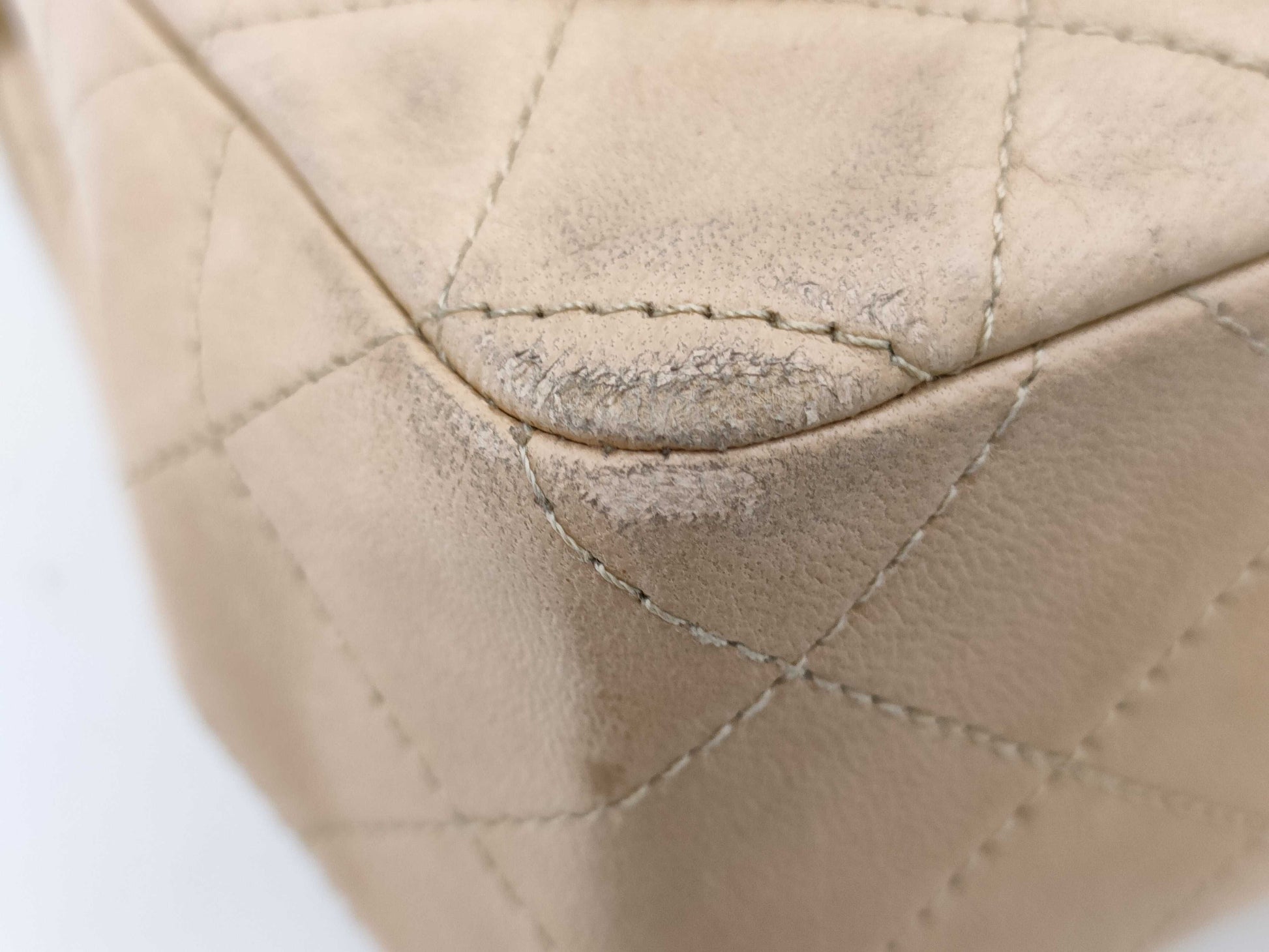 CHANEL Mini Matlassse Chain Bag Beige Gold Fittings 6th Series 6859091 Shoulder Bag