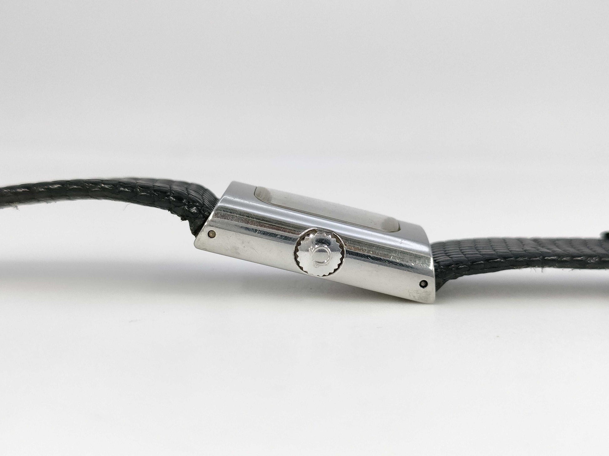 OMEGA Devil Devil Hand-Wound Blue Dial Women's Watch