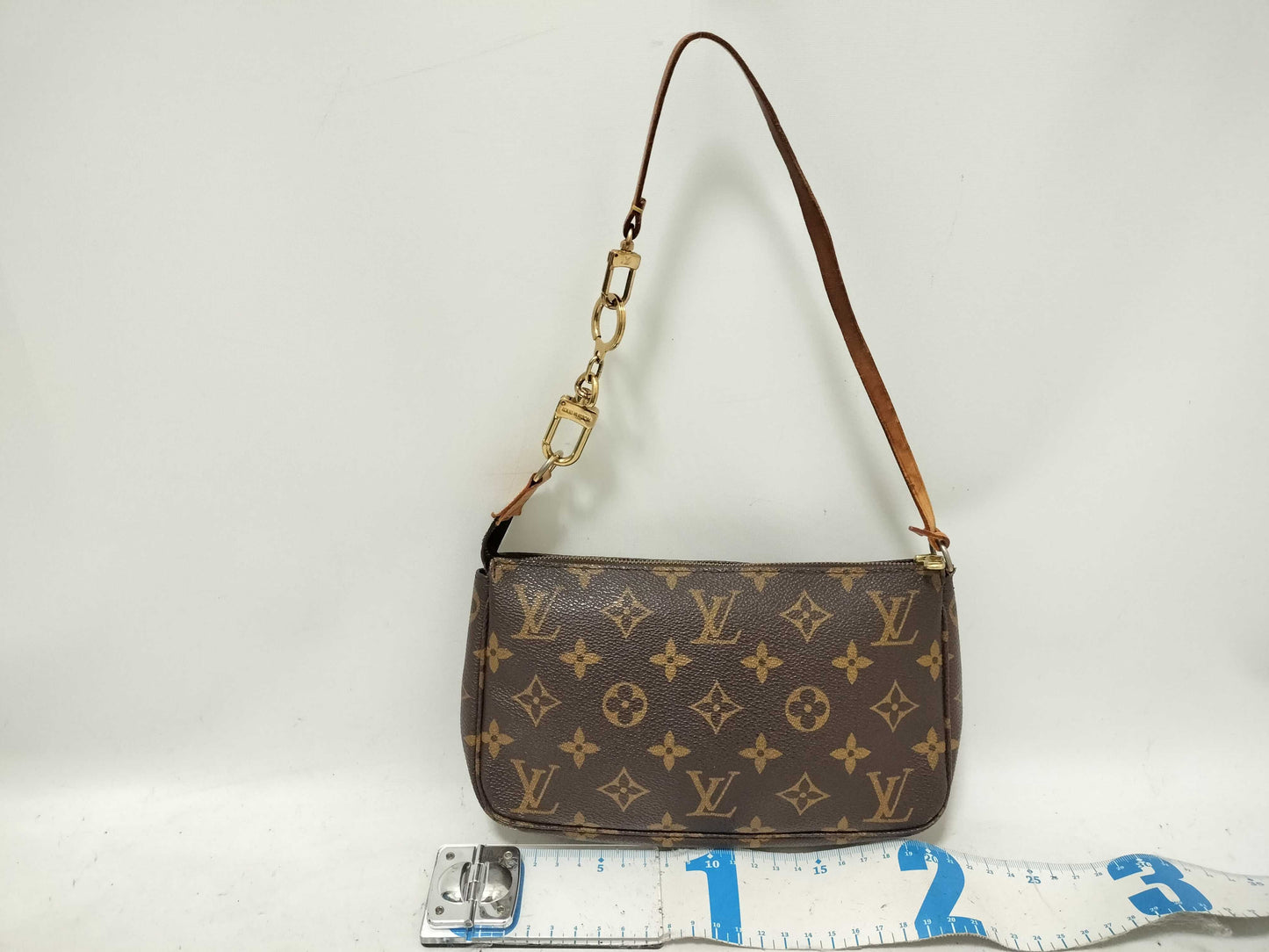 LOUIS VUITTON Monogram Accessory Pouch
