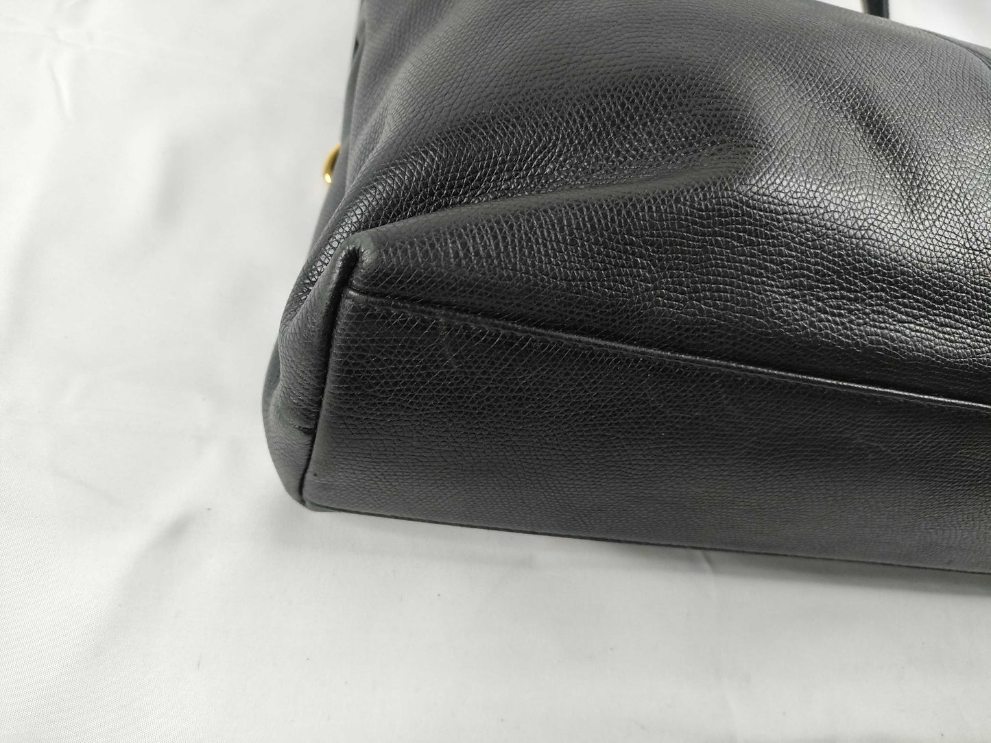 MCM Chain Shoulder Leather Black Tote Bag