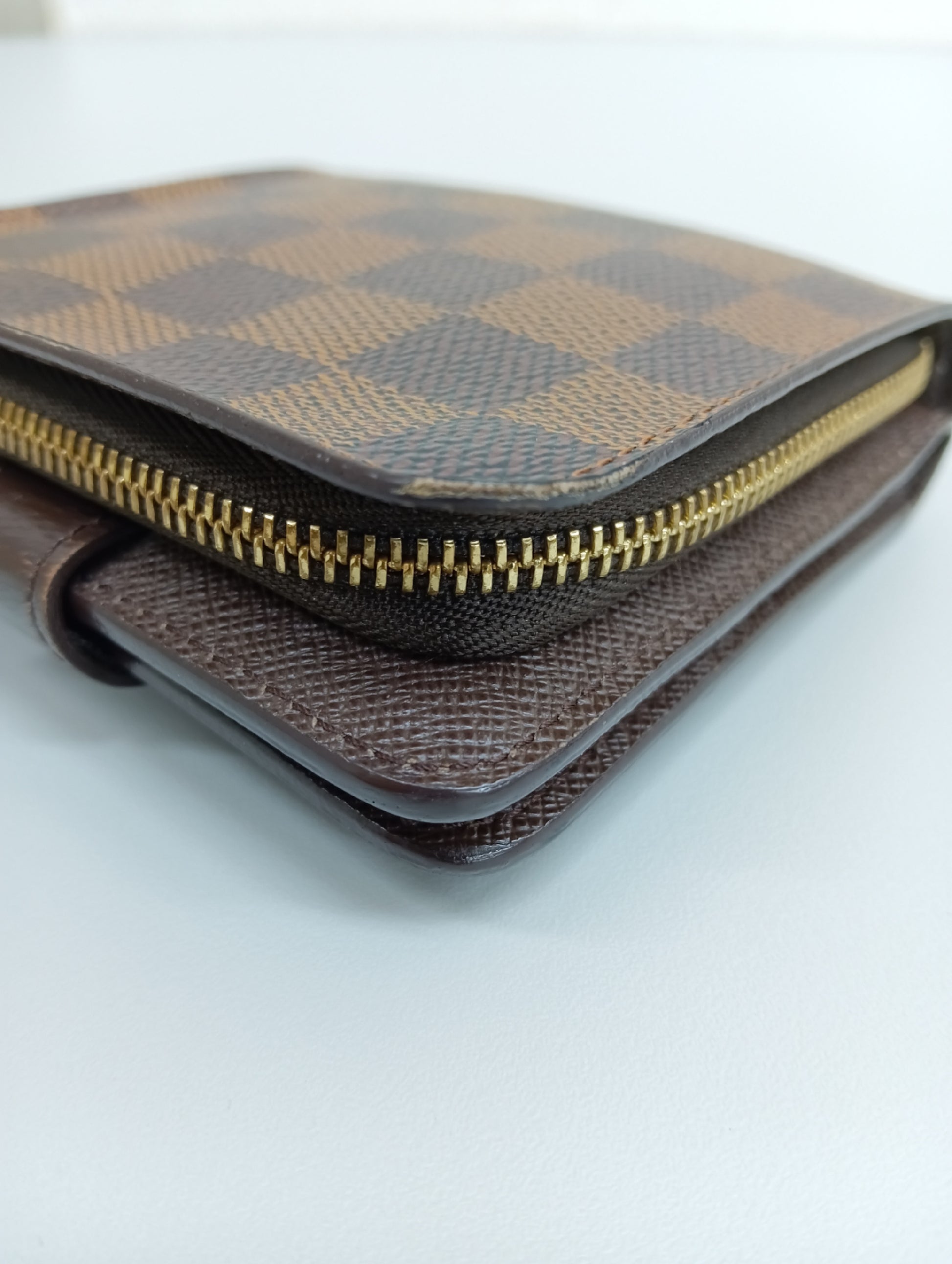 LOUIS VUITTON Vuitton Damier Compact Zip N61668 CA2059 Brown Compact Wallet Wallet