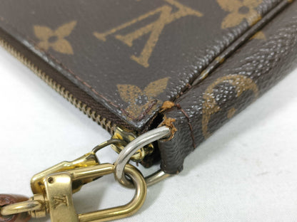 LOUIS VUITTON Monogram Louis Vuitton Pochette Accessoires AR0969 Pouch