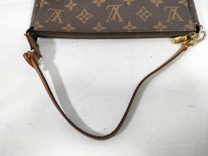 LOUIS VUITTON Monogram Louis Vuitton Pochette Accessoires AR0969 Pouch